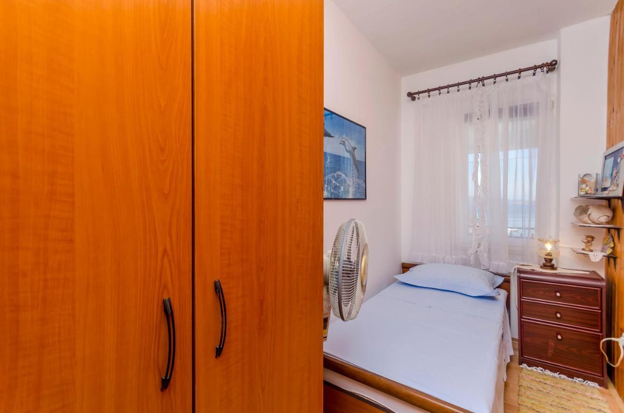 Apartment Buksa Трогир Экстерьер фото