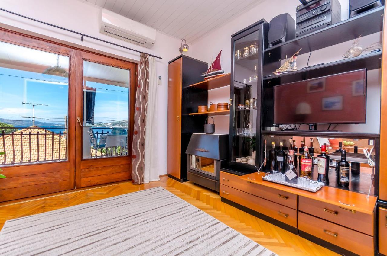 Apartment Buksa Трогир Экстерьер фото