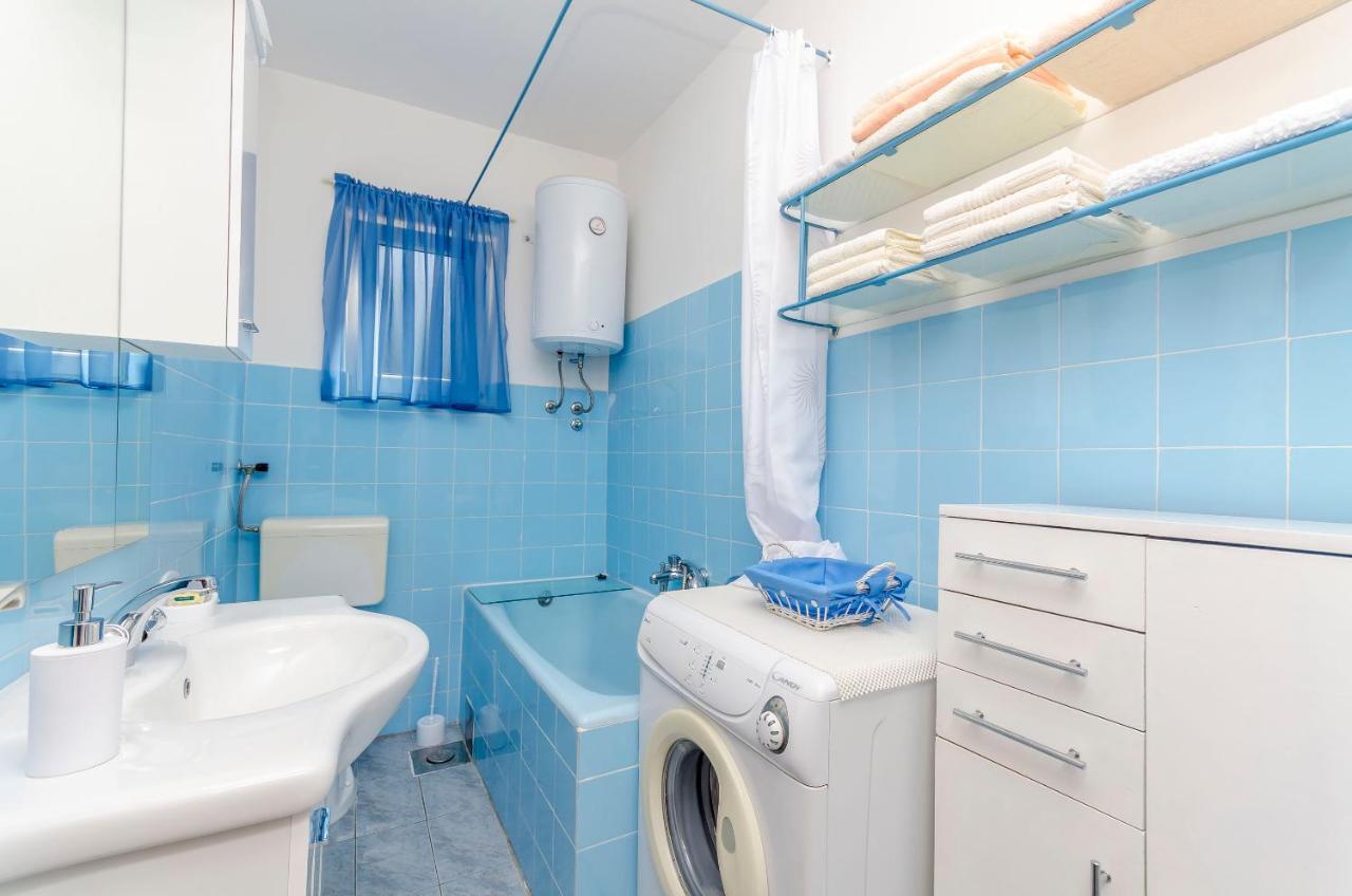 Apartment Buksa Трогир Экстерьер фото