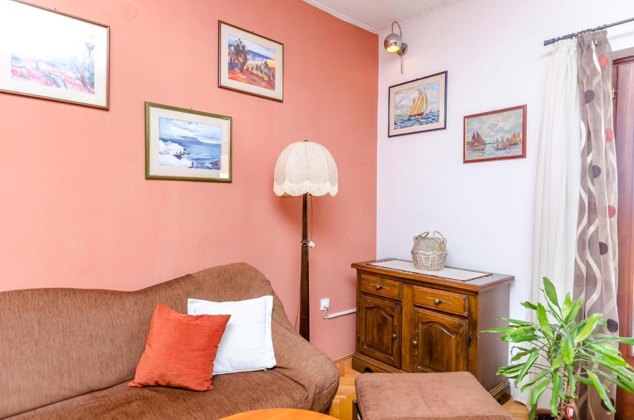 Apartment Buksa Трогир Экстерьер фото